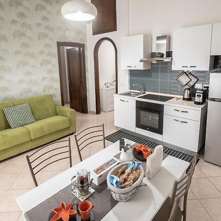 Residenza Il Bell'Antonio Apartment Napoli Bagian luar foto