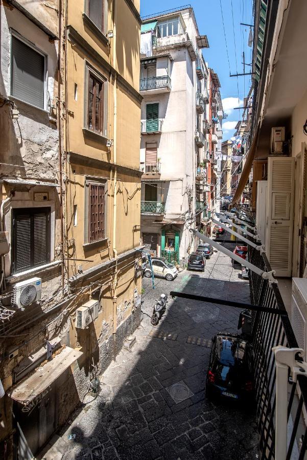 Residenza Il Bell'Antonio Apartment Napoli Bagian luar foto